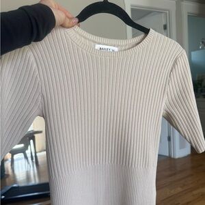 Bailey 44 Women's Beige Ribbed Crew Neck Sweater